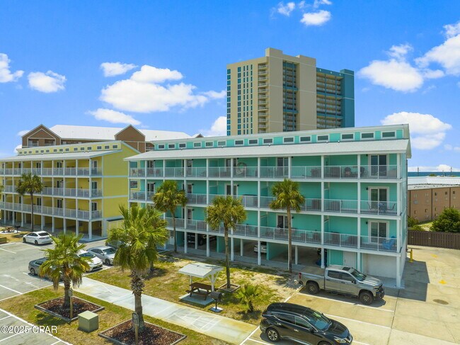 Building Photo - 17214 Front Beach Rd