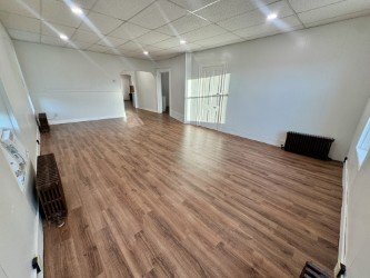 Building Photo - 101 Lewis St S