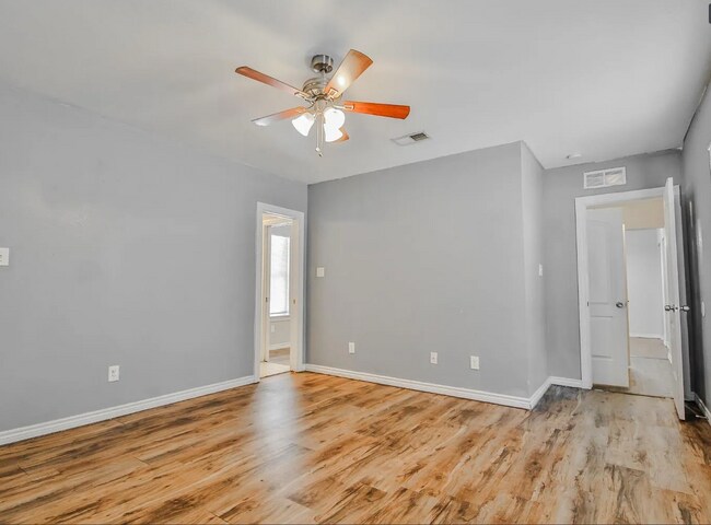 Building Photo - Cute 4 Bedroom close to Texas Tech