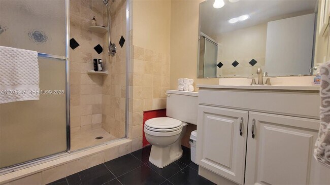 Building Photo - 2410 Deer Creek Country Club Blvd