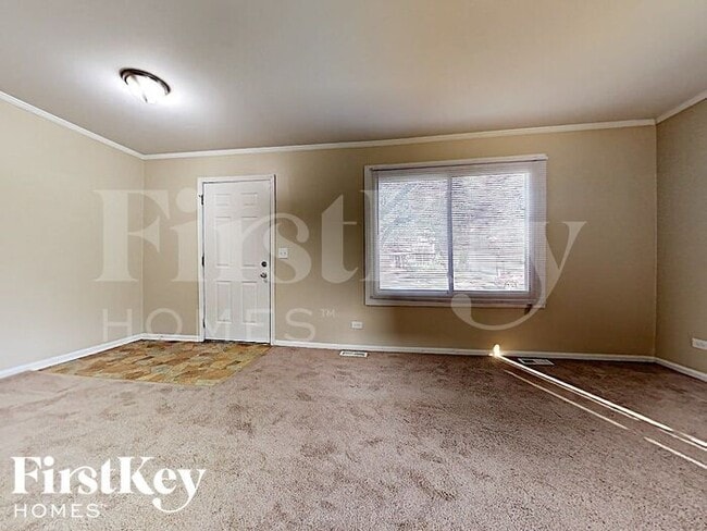 Building Photo - 1525 Cumberland Rd