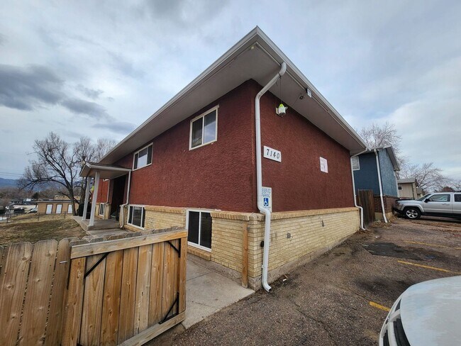 Building Photo - 7140 Alegre Cir