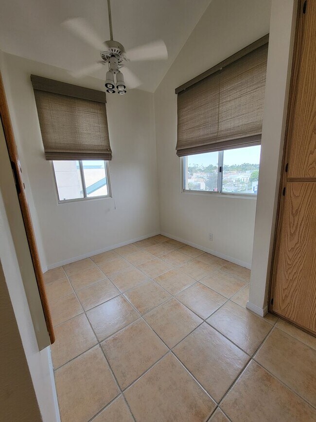Building Photo - Spacious 2 Bed/2 Bath Condo in the Heart of La Mesa Village offering free COX Cable/WIFI