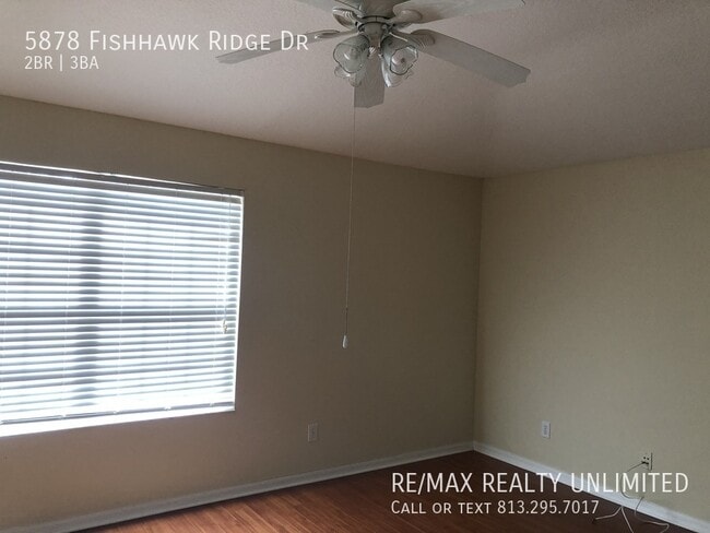 Building Photo - 5878 Fishhawk Ridge Dr