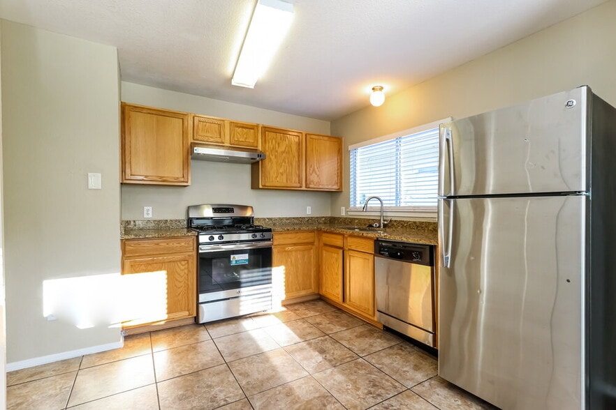 Building Photo - 1207 Verde Trails Dr