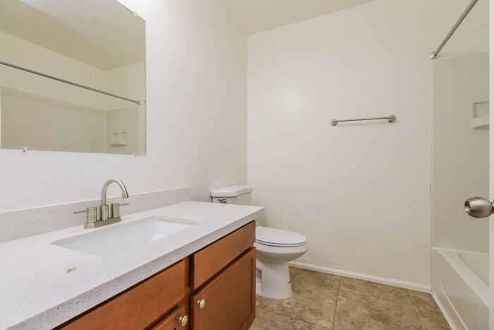 Building Photo - 3982 E Hematite Ln