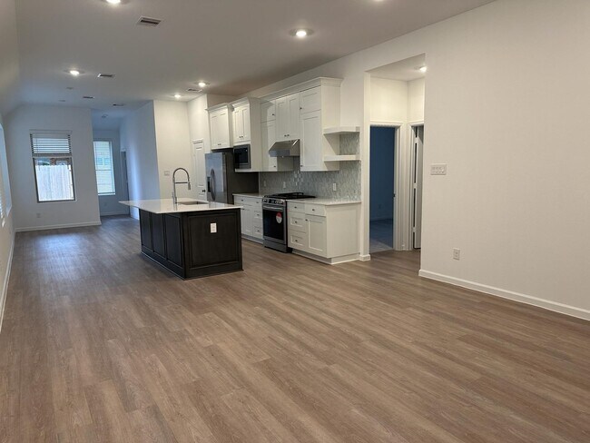 Building Photo - 27034 Golden Isle Ln