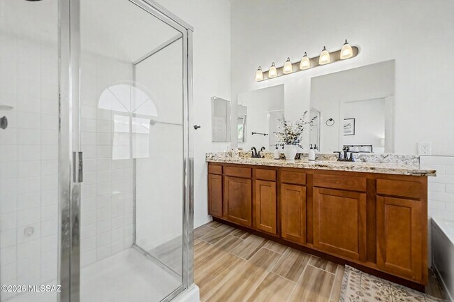 Building Photo - 9951 E Paseo San Bruno