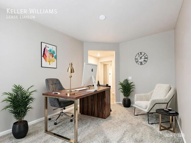 Building Photo - 915 Alpine Aven