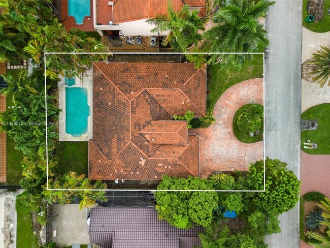 Building Photo - 14251 SW 152nd Pl