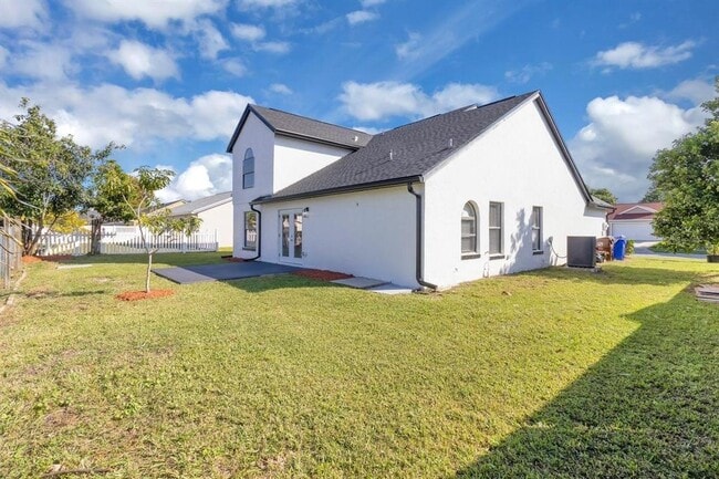 Building Photo - 2622 Liz Ln