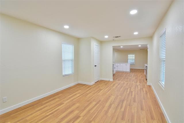 Building Photo - 2605 1st St