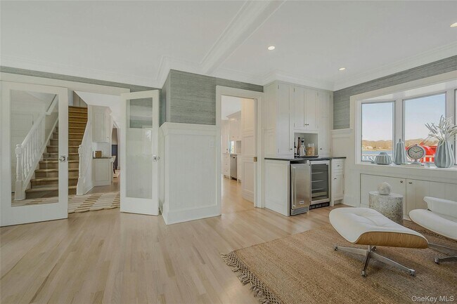 Building Photo - 370 Fishermans Beach Rd