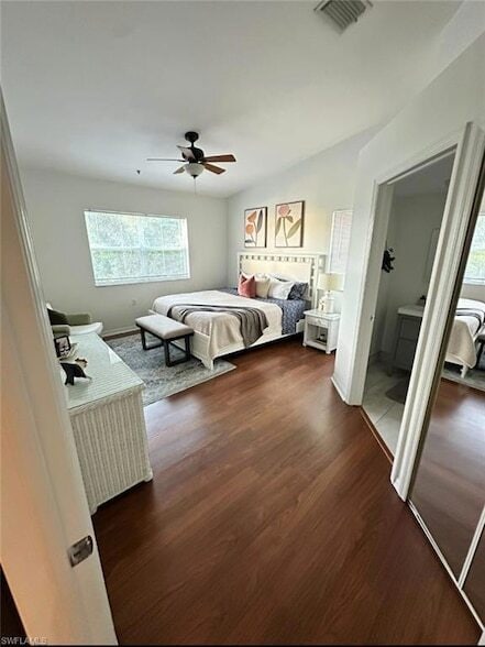 Building Photo - 4910 Cougar Ct N