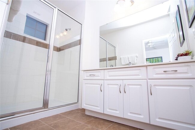 Building Photo - 2606 Rosemont Cir