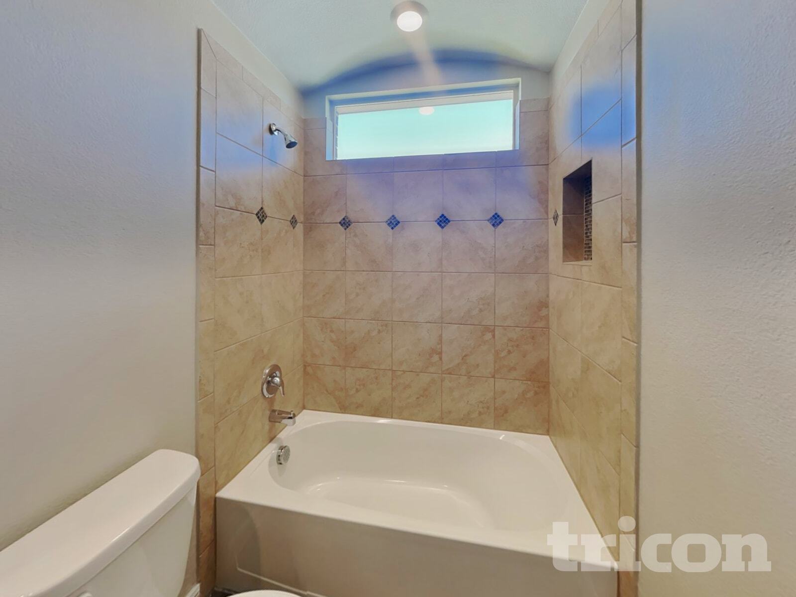 Building Photo - 9124 Highland Orchard Dr