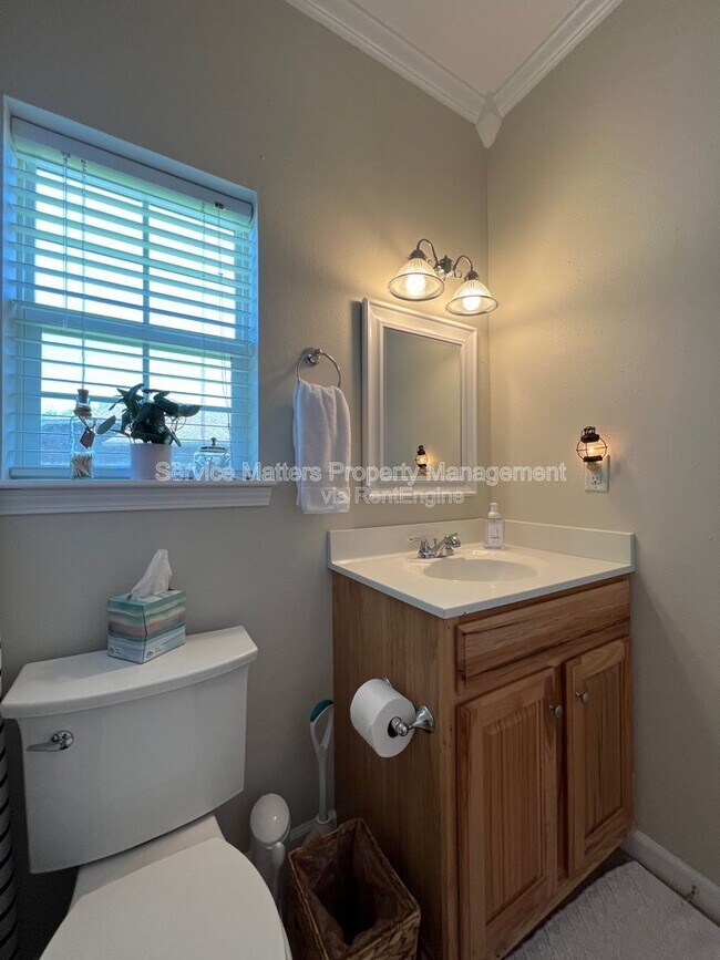 Building Photo - 3422 Festival Dr