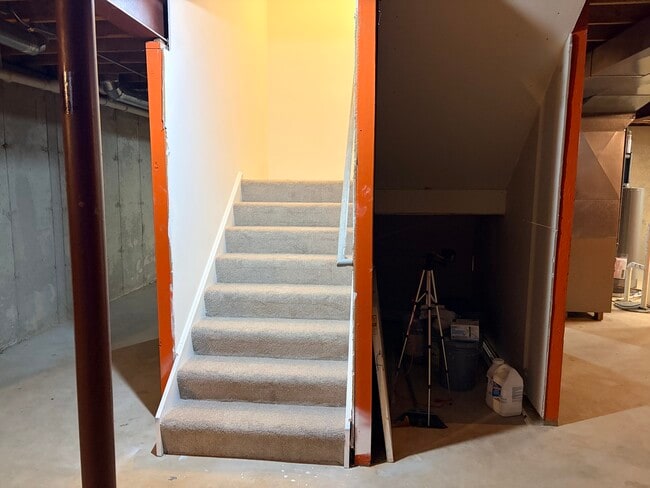 Building Photo - 1155 Clover Hill Ln