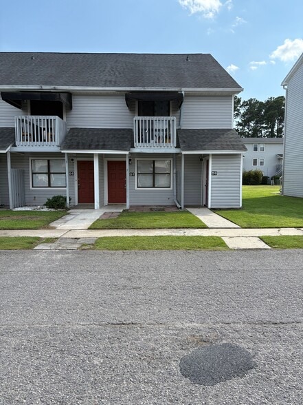 Building Photo - 801 Burcale Rd