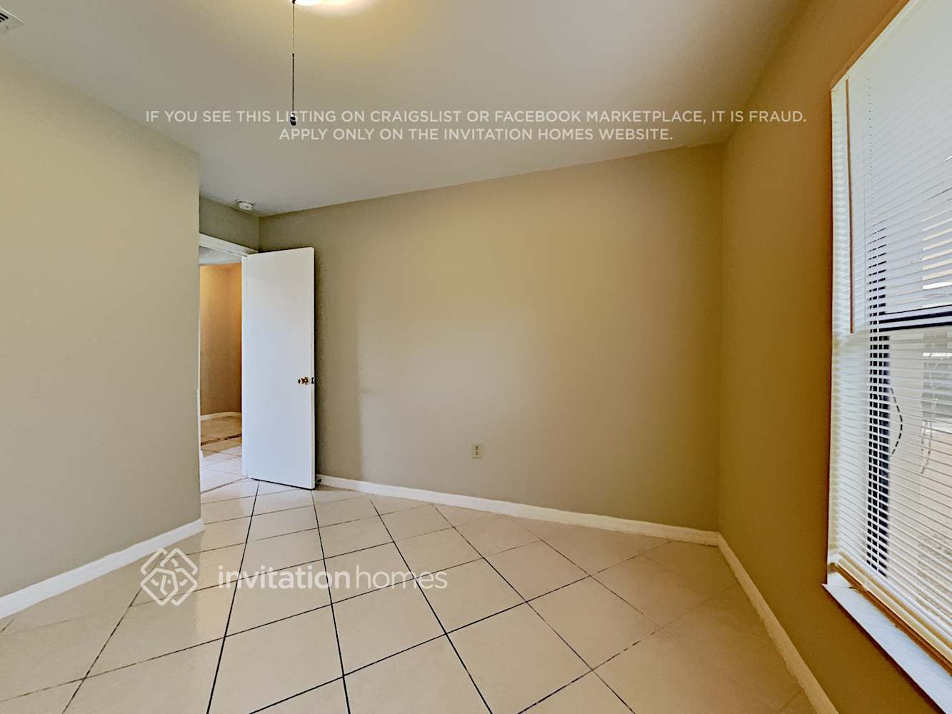 Building Photo - 952 Delano Ct