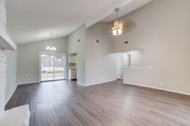 Building Photo - 9302 S 90th E Ave