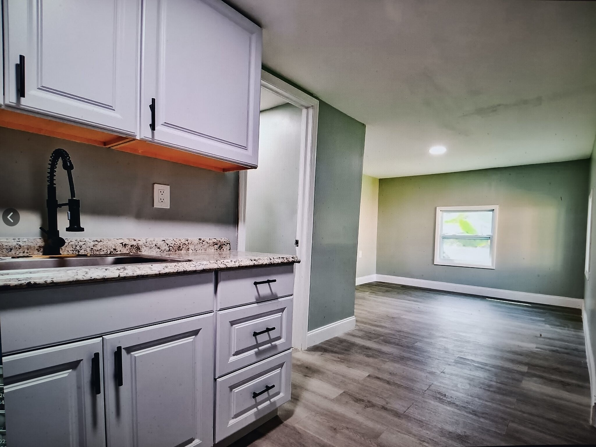 Building Photo - G34 Miriam St