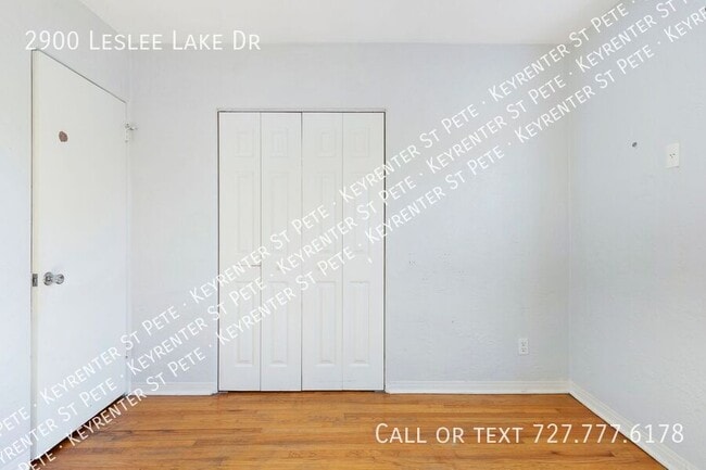 Building Photo - 2900 Leslee Lake Dr N