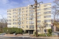 Building Photo - 3901 Tunlaw Rd NW