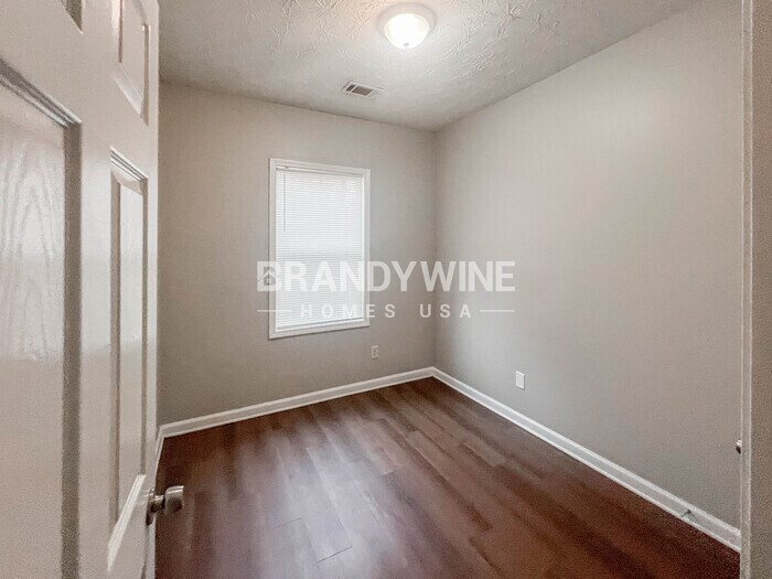 Building Photo - 185 Cool Weather Dr