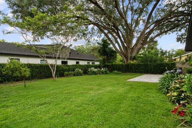 Building Photo - Renovated Winter Park 32789 Home for Lease