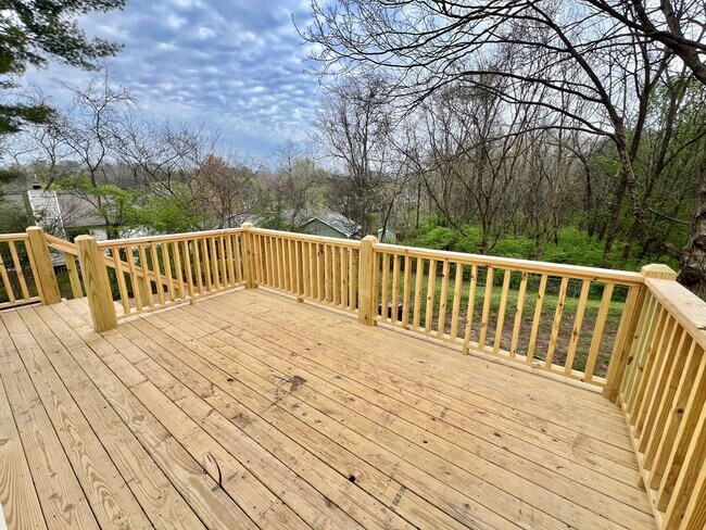 Building Photo - 1405 Brenner Ct