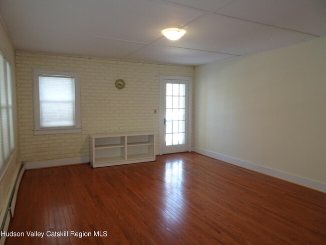 Building Photo - 963 Co Rte 19