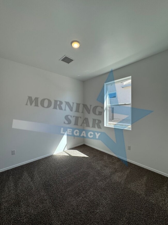 Building Photo - 3 New Construction - Move in Ready!