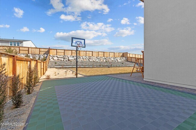 Building Photo - 325 S Pah Rah Rdg Dr