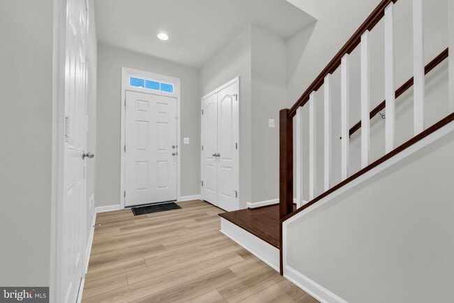 Building Photo - 1106 Overlook Wy