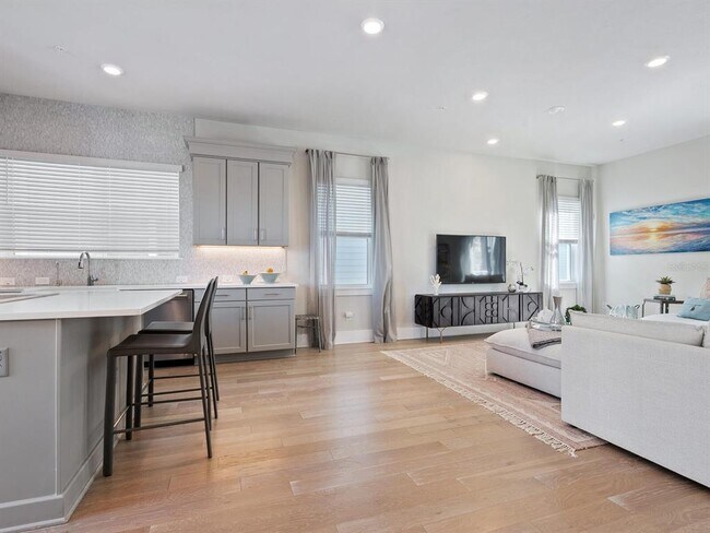 Building Photo - 508 Laurel Pk Dr