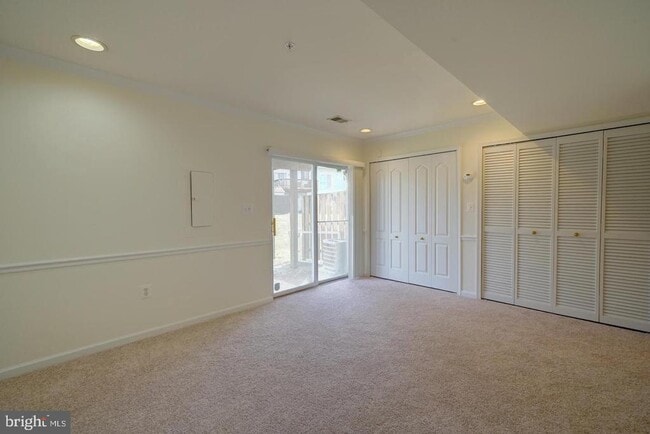 Building Photo - 9521 Woodyard Cir