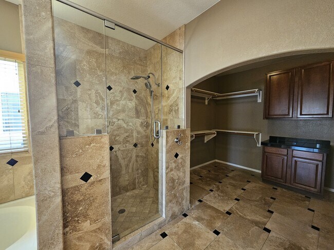 Building Photo - 7491 W Colony Park Dr