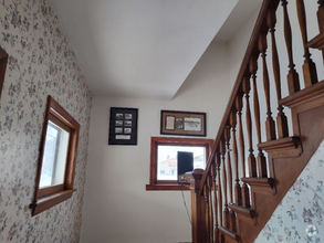 Building Photo - 484 US-93