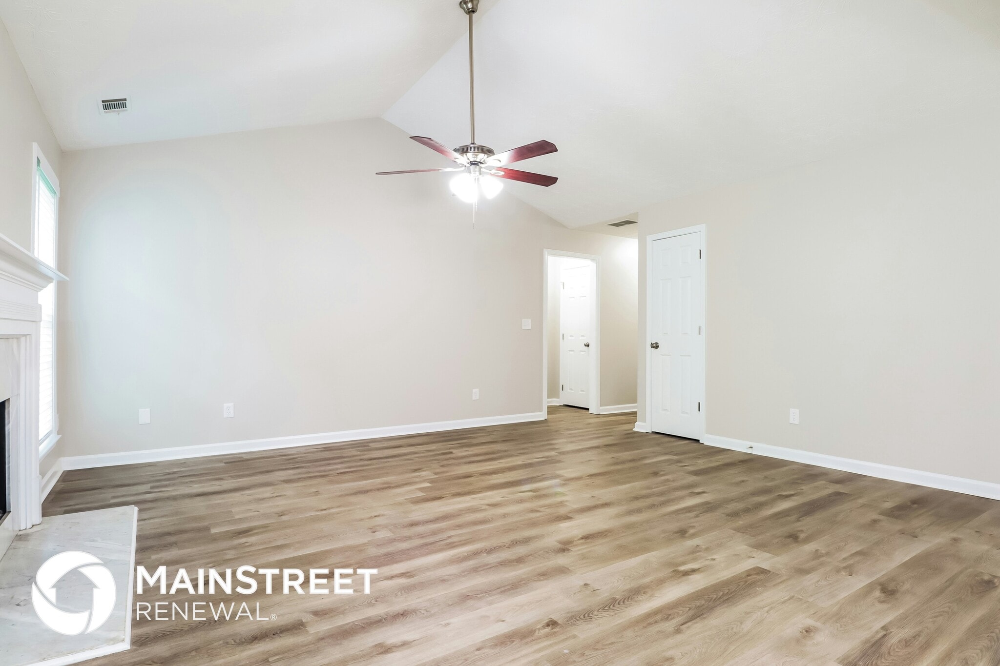 Building Photo - 205 Oak Hill Dr