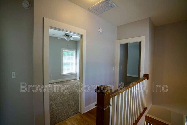 Building Photo - 1410 Caldwell Ave