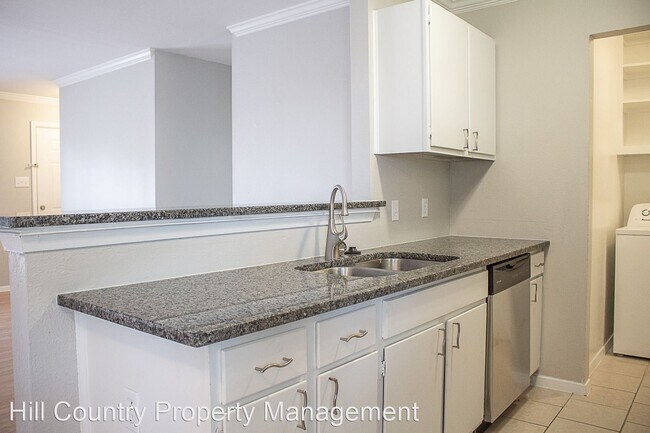 Building Photo - 3 br, 2 bath House - 612 Great Britain Blvd.