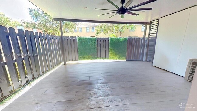 Building Photo - 1420 SE 26th Ave