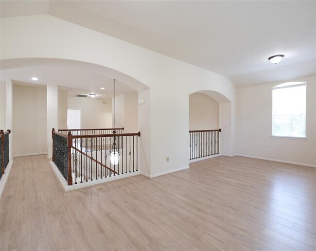 Building Photo - 12802 Flat Creek Dr