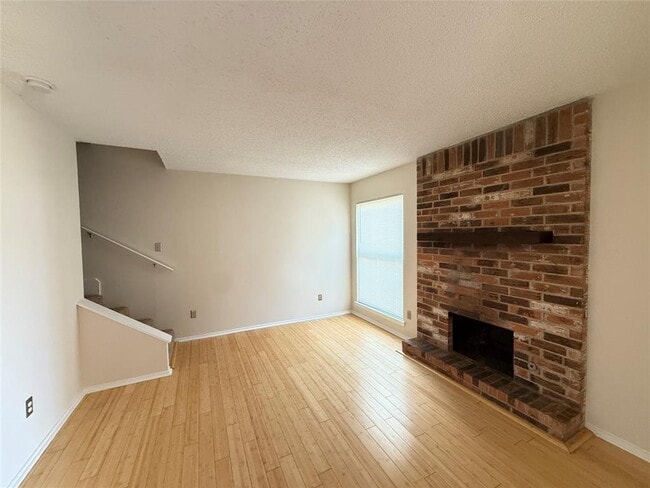 Building Photo - 4520 Depew Ave
