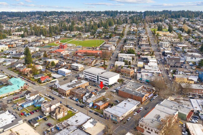 Building Photo - 120 4th Ave N