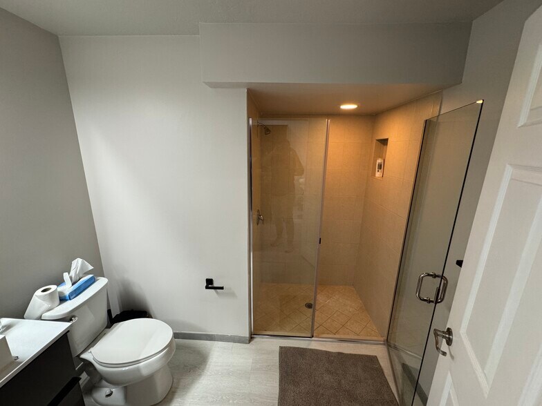 3RD BATHROOM - 8880 NW 102nd Pl