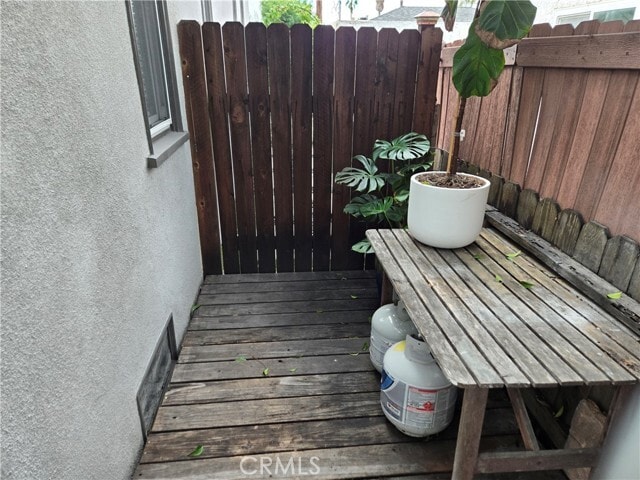 Building Photo - 4979 E 14th St