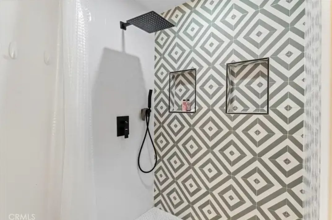 Building Photo - 26776 CA-189