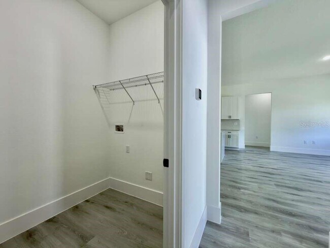 Building Photo - 15775 SW 59th Avenue Rd